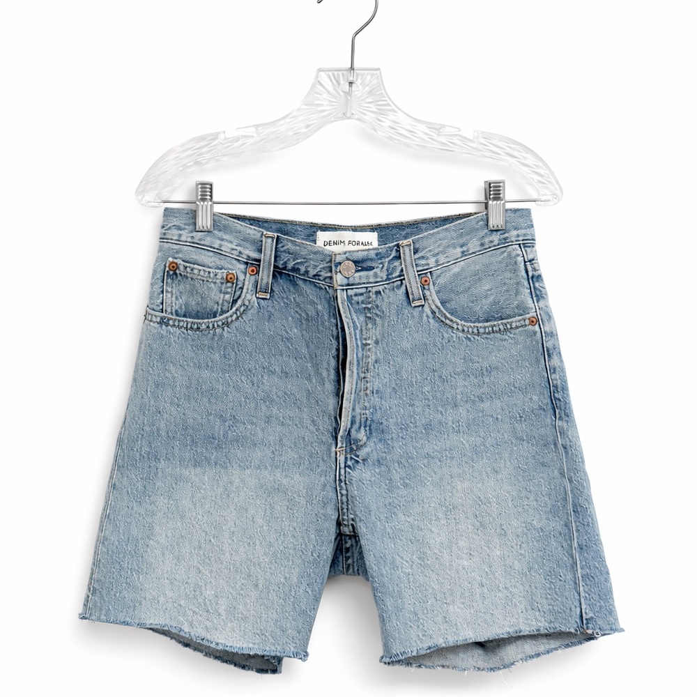 Aritzia Denim Forum Light Wash High-Rise Jean Shorts, Size 26/ US4